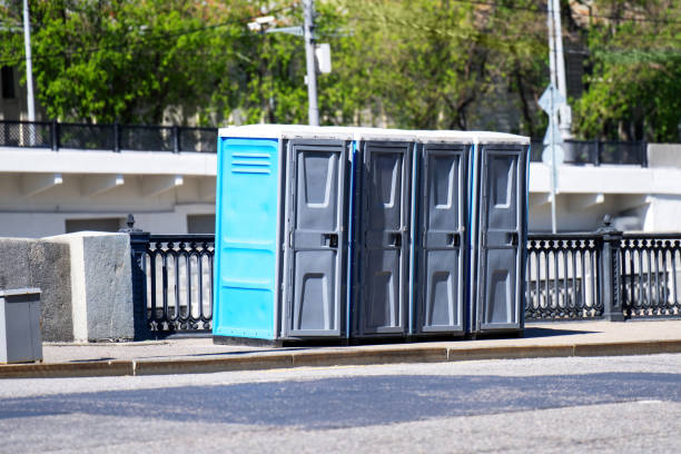 Best Porta potty rental near me  in Akron, CO